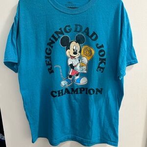 Disney Mickey Mouse Men's Dad Joke Champion Fathers Day Blue T-Shirt Size Large